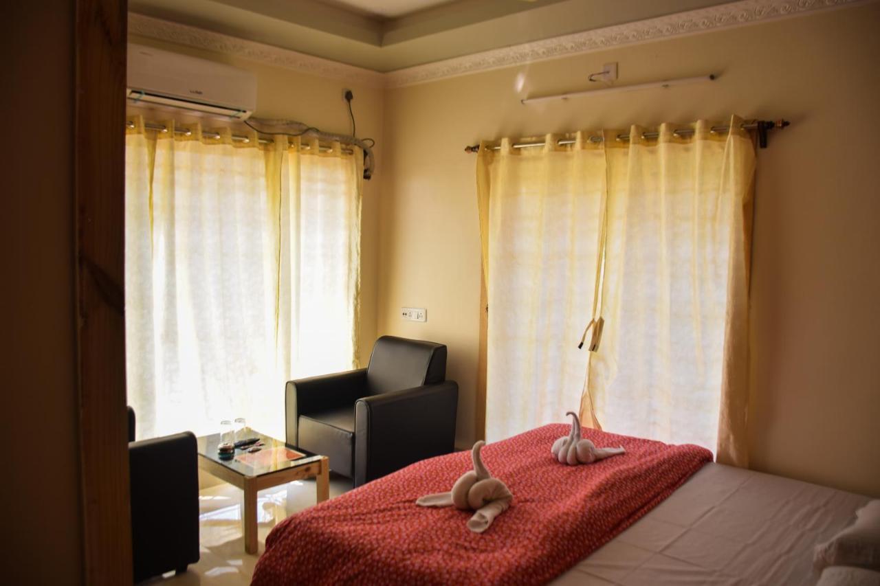 Dip Holidays Shānti Niketan Exterior photo