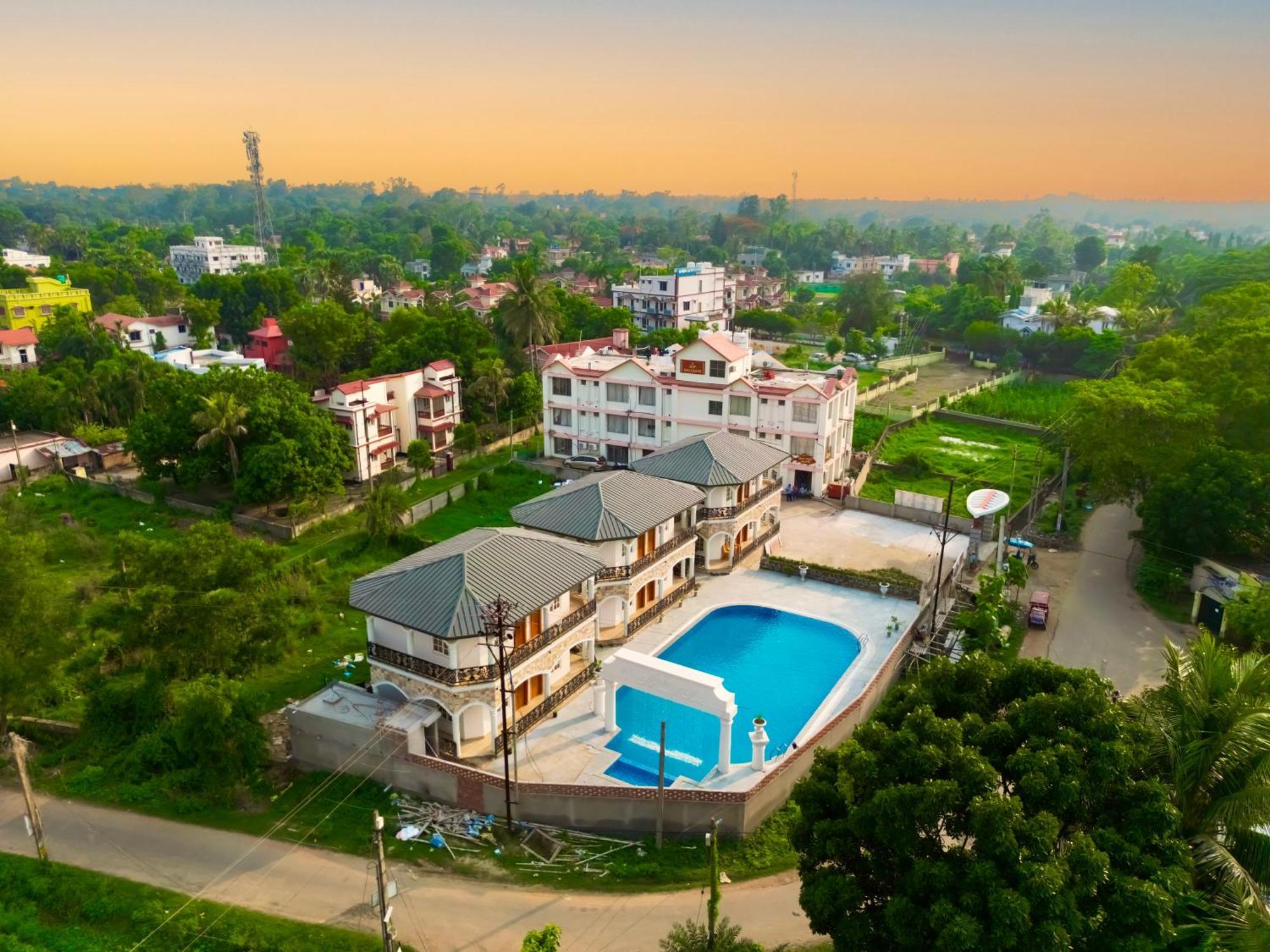 Dip Holidays Hotel Shānti Niketan Exterior photo